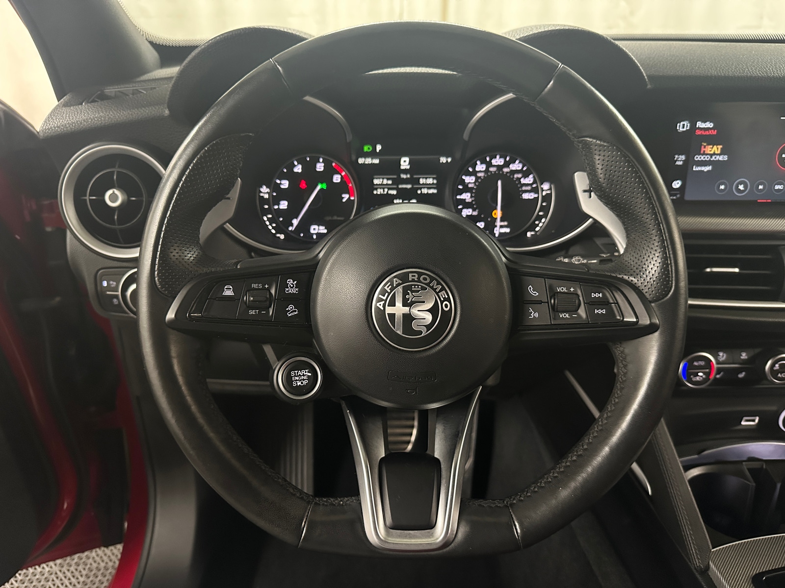 Thumbnail: 2022 Alfa Romeo Stelvio - 4