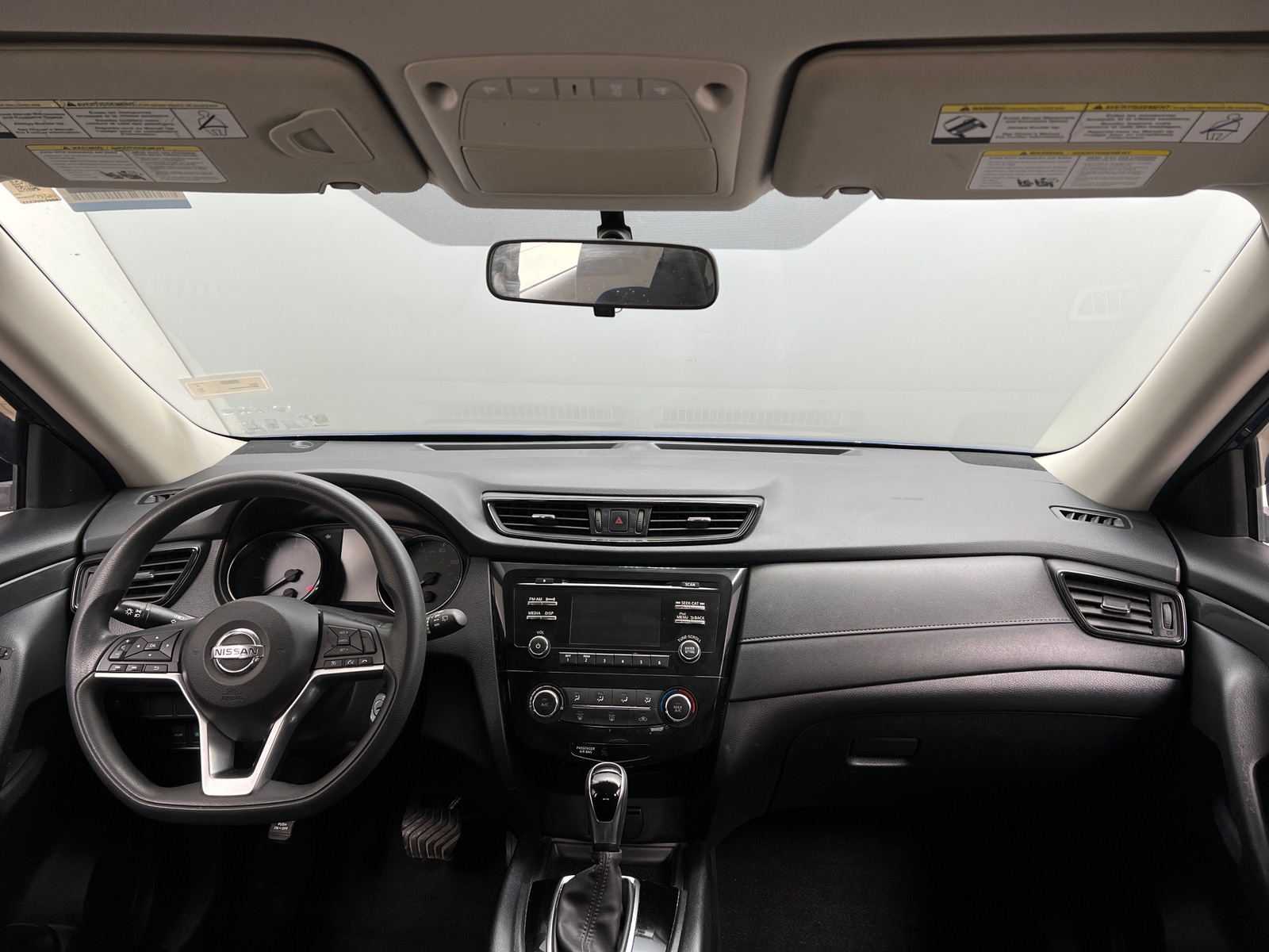 Thumbnail: 2019 Nissan Kicks - 3