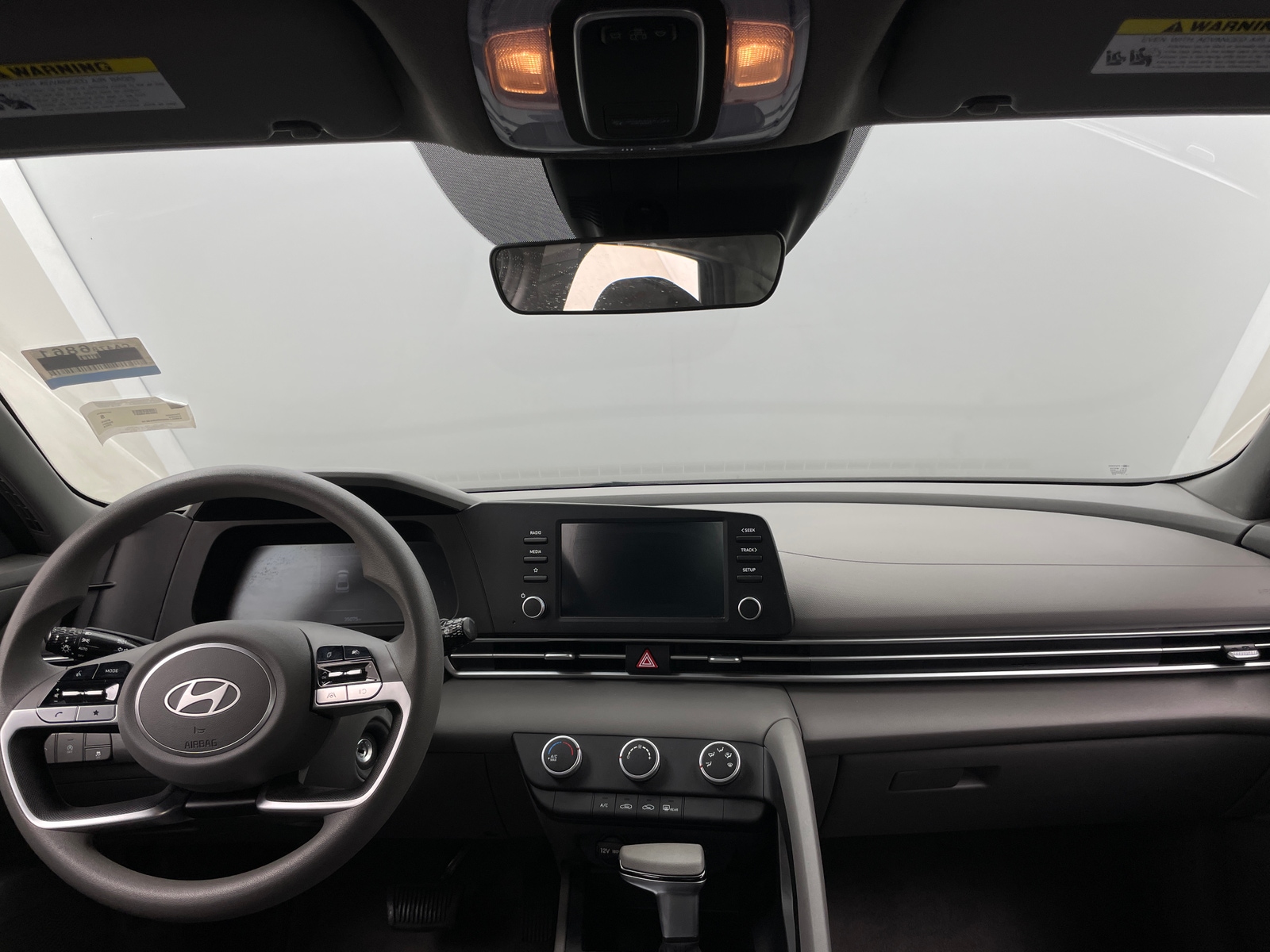 Thumbnail: 2024 Hyundai Elantra - 3