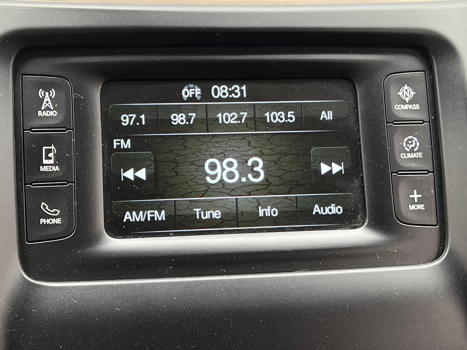 Thumbnail: 2016 Jeep Cherokee - 4