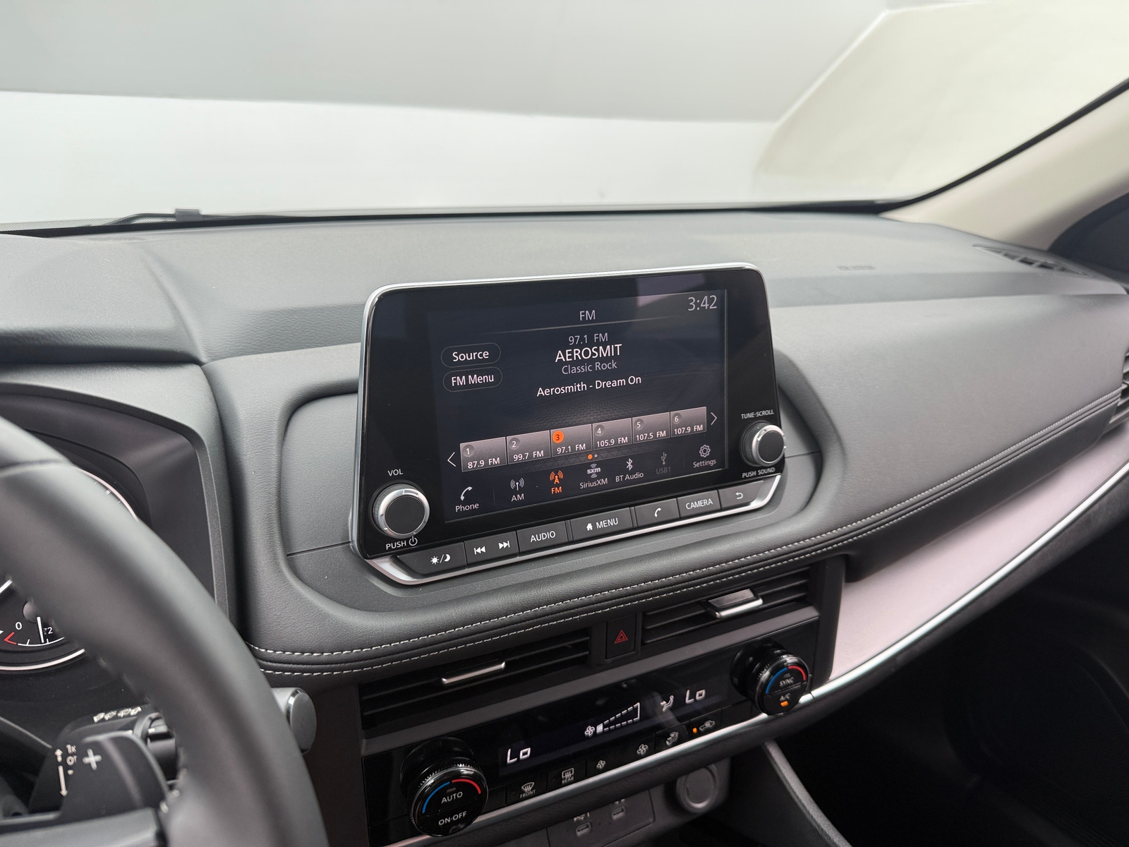 Thumbnail: 2026 Nissan Rogue - 4