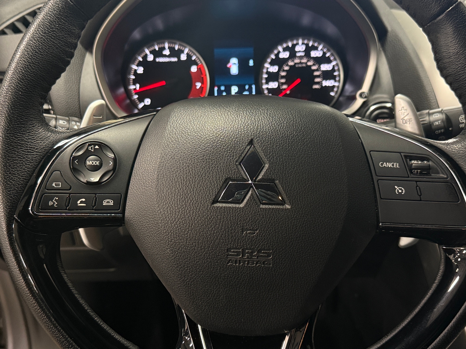 Thumbnail: 2022 Mitsubishi Eclipse Cross - 4