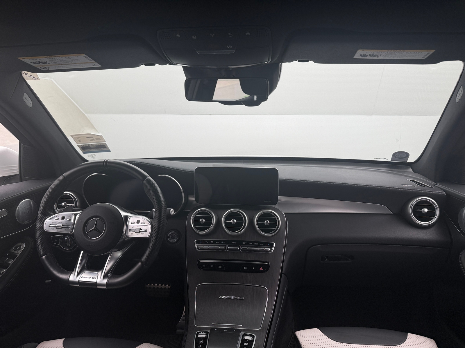 Thumbnail: 2020 Mercedes-Benz GLC - 2