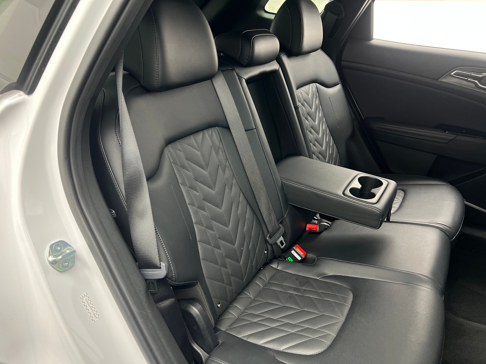 Thumbnail: 2023 Kia Sportage - 5