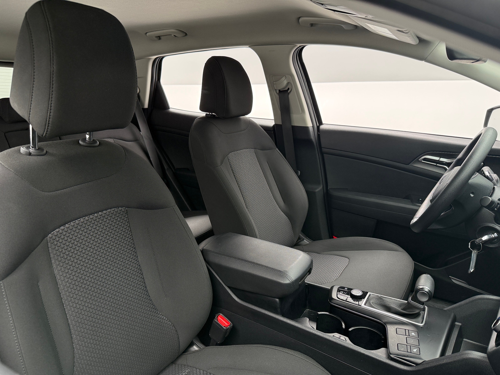 Thumbnail: 2025 Kia Sportage - 2