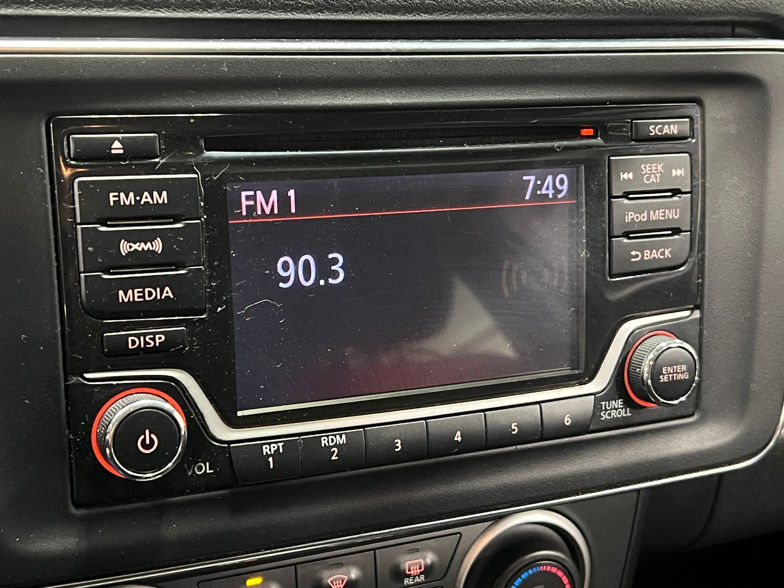 Thumbnail: 2019 Nissan Leaf - 4