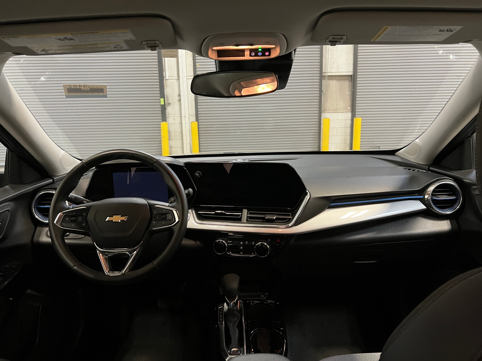 Thumbnail: 2025 Chevrolet Trax - 3