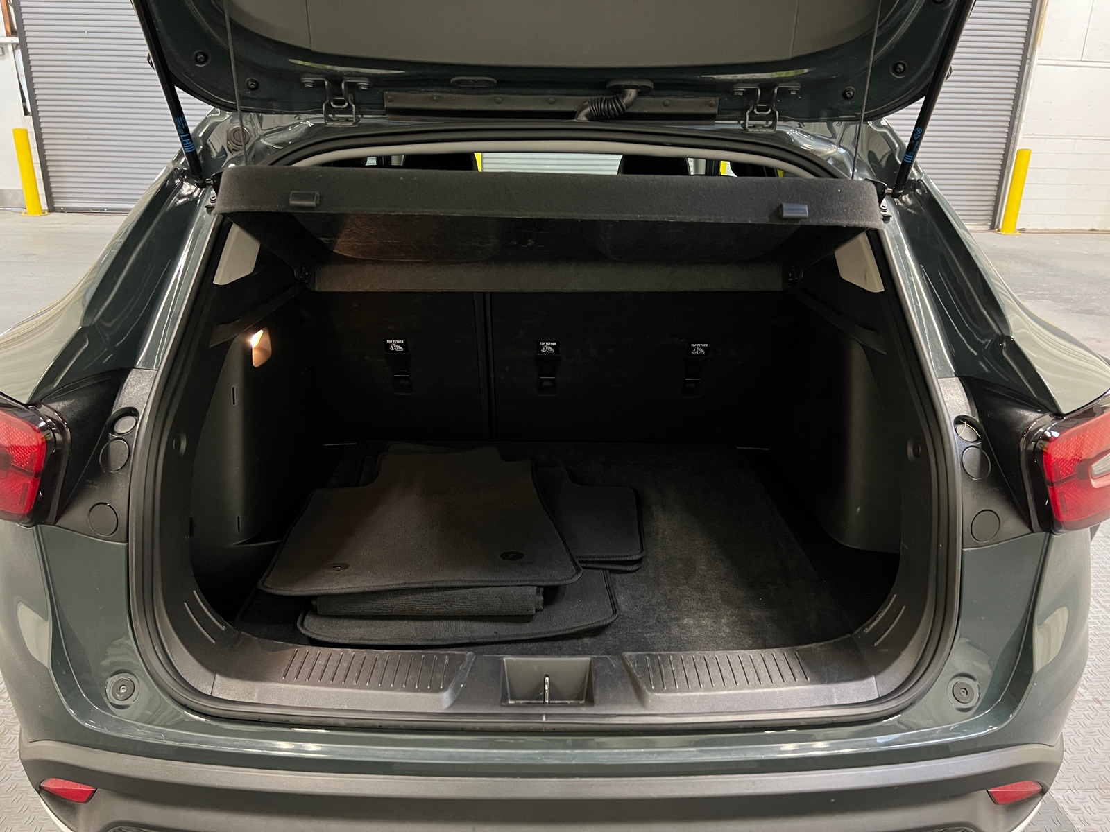 Thumbnail: 2025 Chevrolet Trax - 7