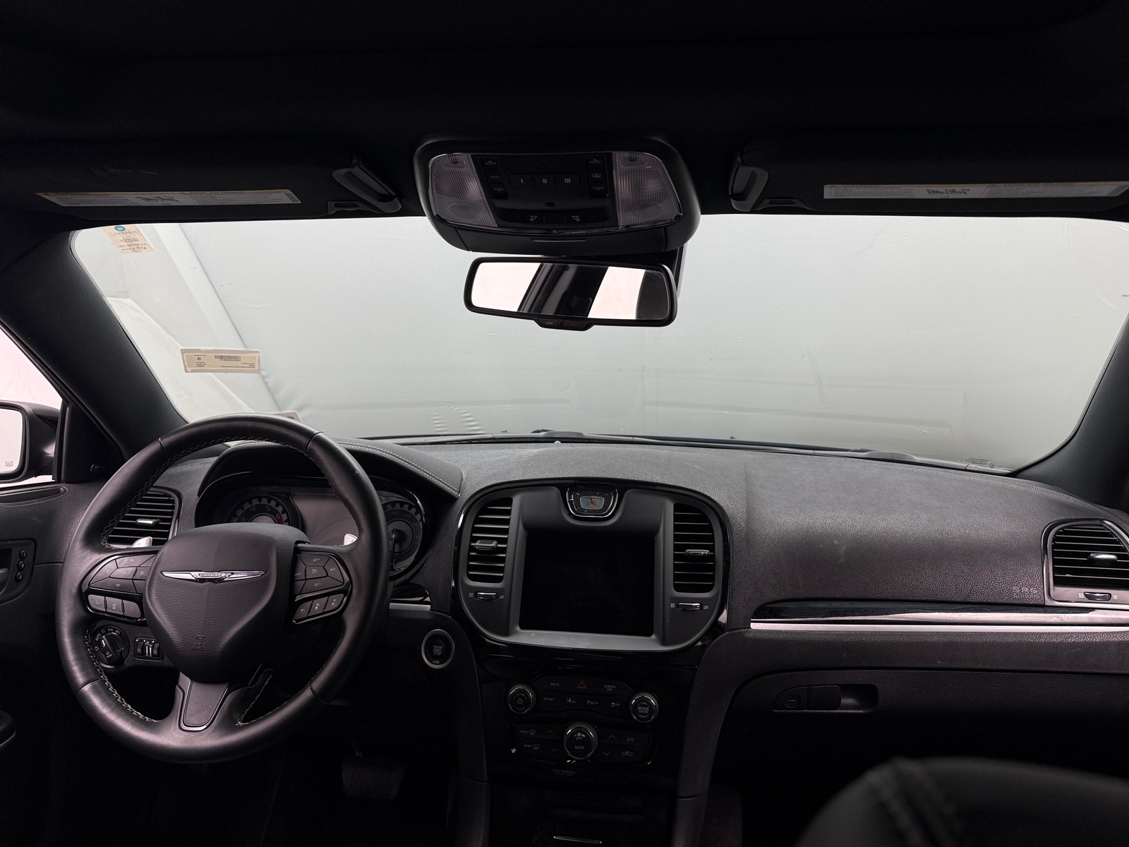 Thumbnail: 2020 Chrysler 300 - 2