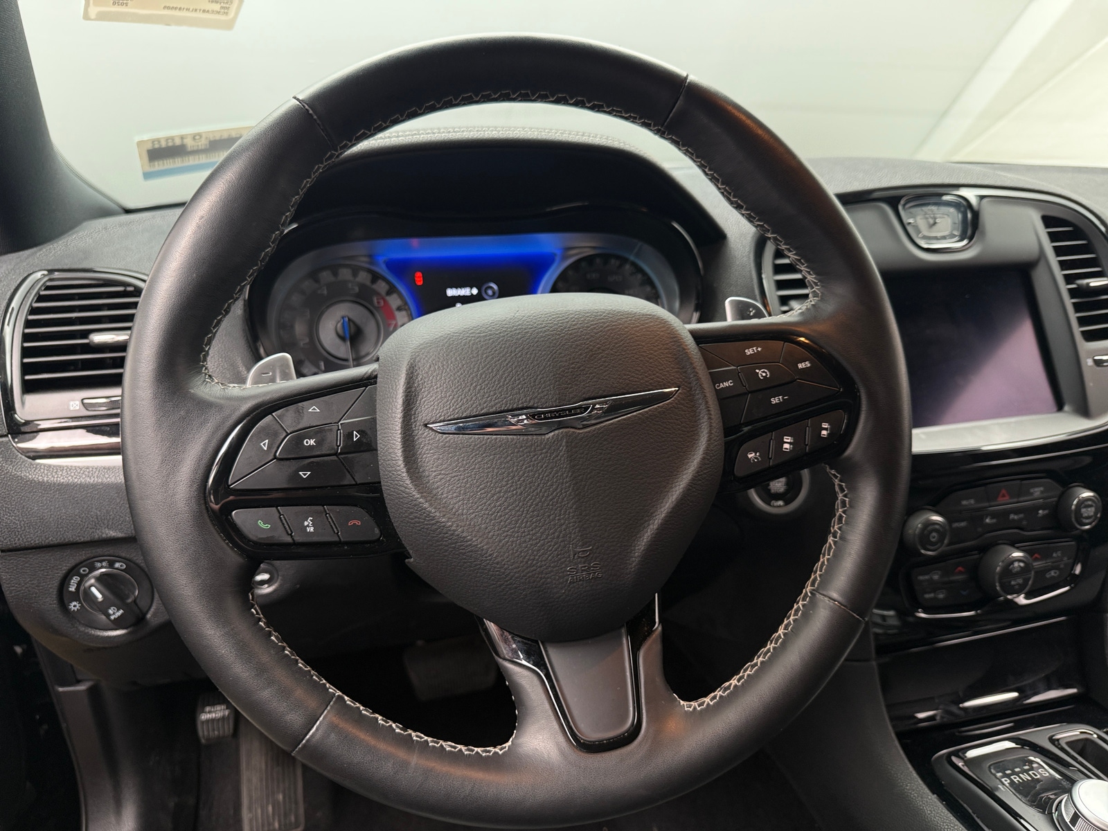 Thumbnail: 2020 Chrysler 300 - 4