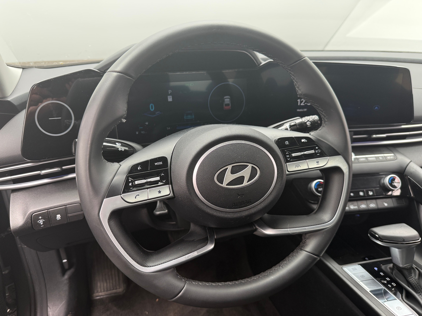 Thumbnail: 2025 Hyundai Elantra - 5