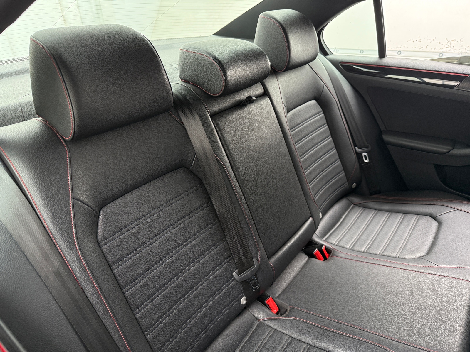 Thumbnail: 2016 Volkswagen Jetta - 5