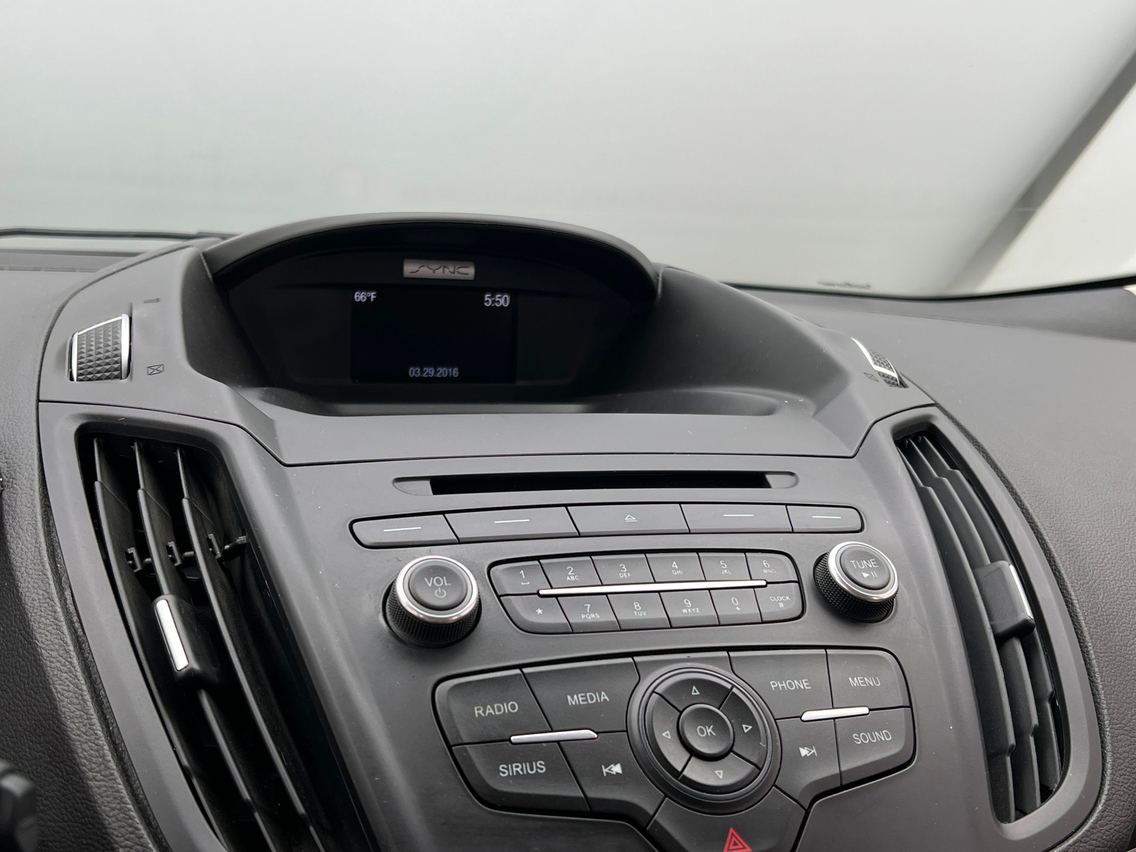 Thumbnail: 2017 Ford Escape - 4