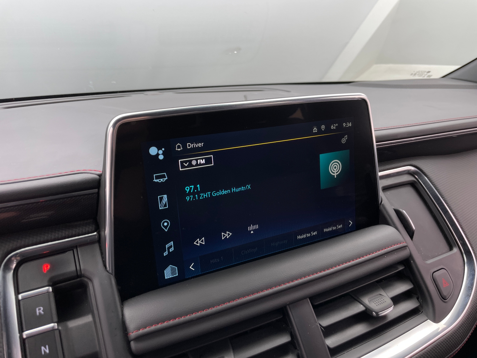 Thumbnail: 2024 Chevrolet Suburban - 3