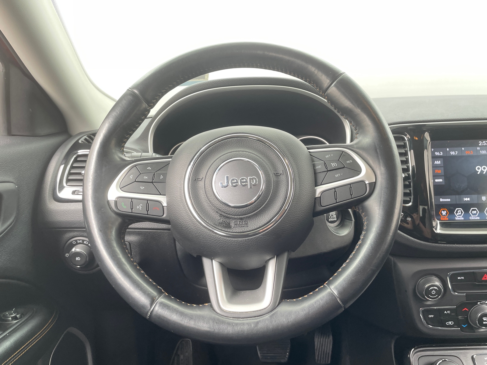 Thumbnail: 2020 Jeep Compass - 4