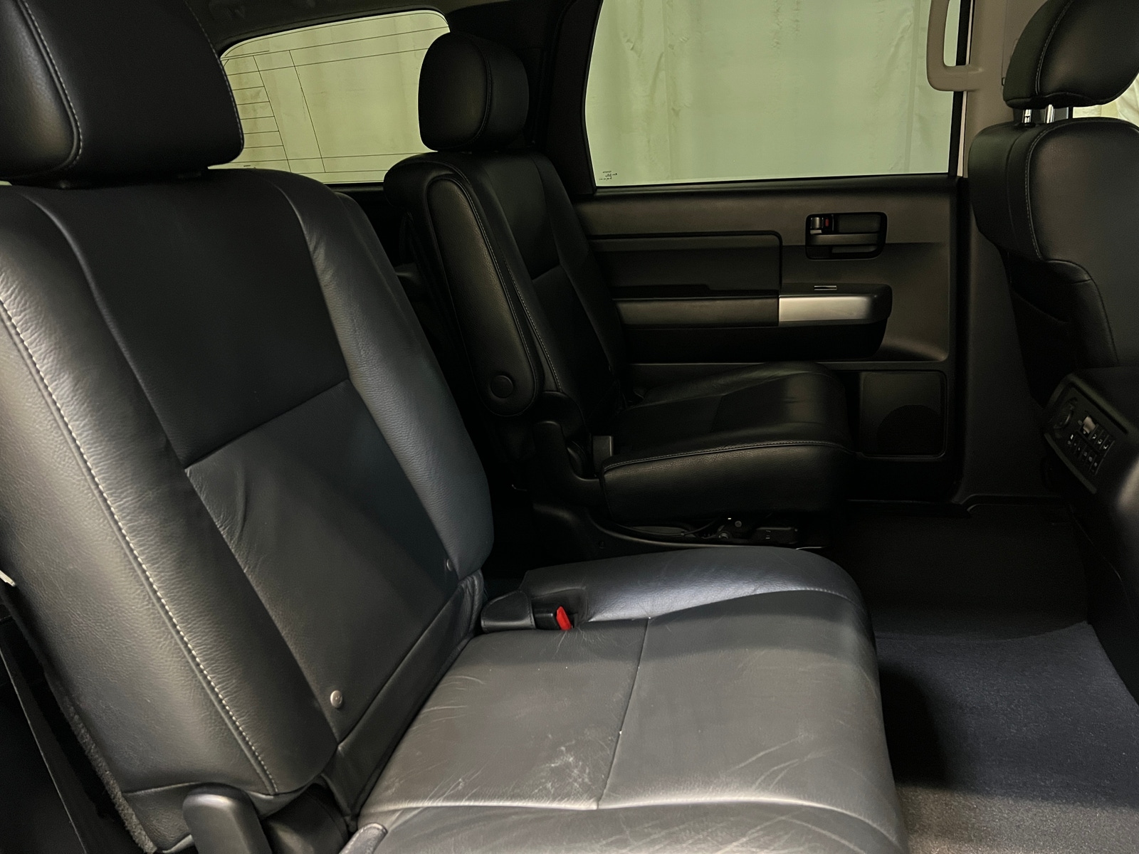 Thumbnail: 2021 Toyota Sequoia - 5