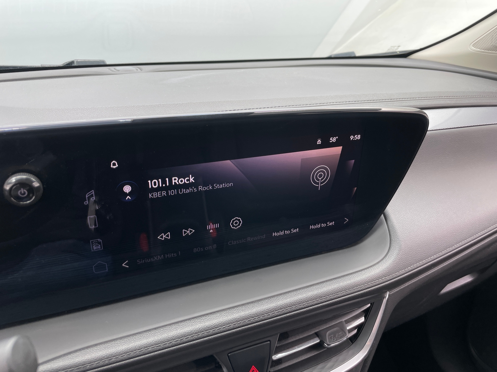 Thumbnail: 2024 Buick Encore GX - 3