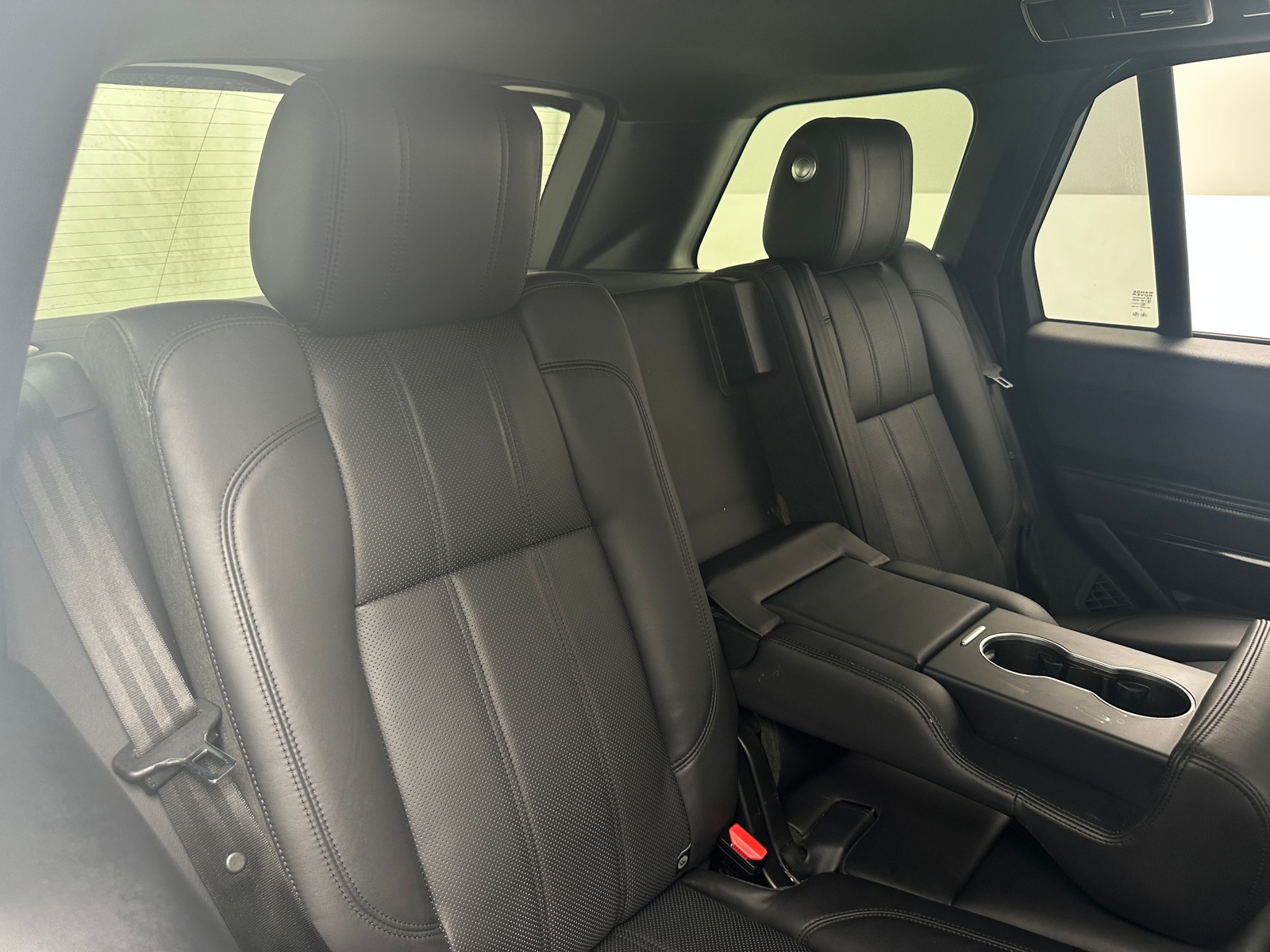 Thumbnail: 2015 Land Rover Range Rover - 5