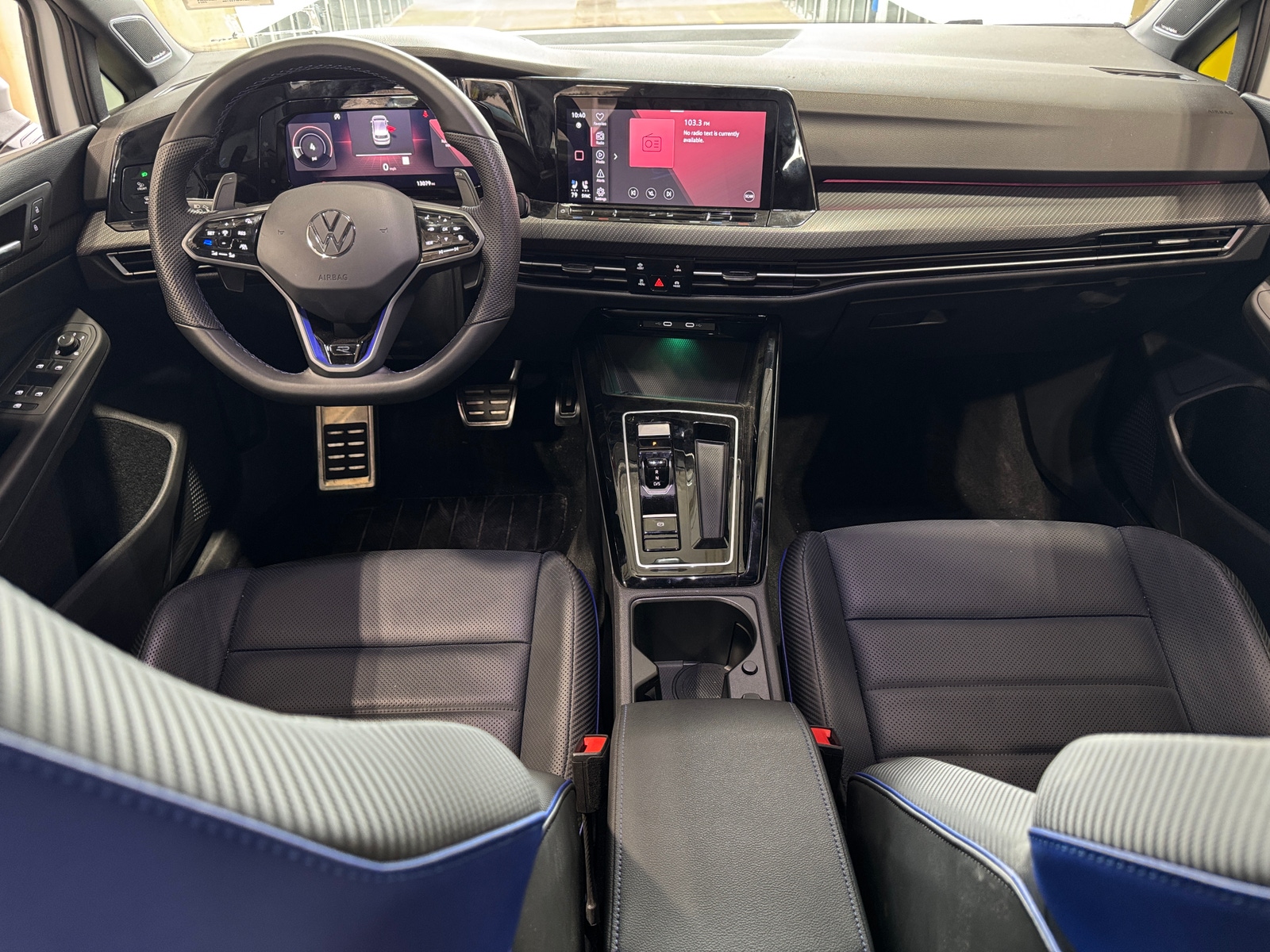 Thumbnail: 2024 Volkswagen Golf - 2