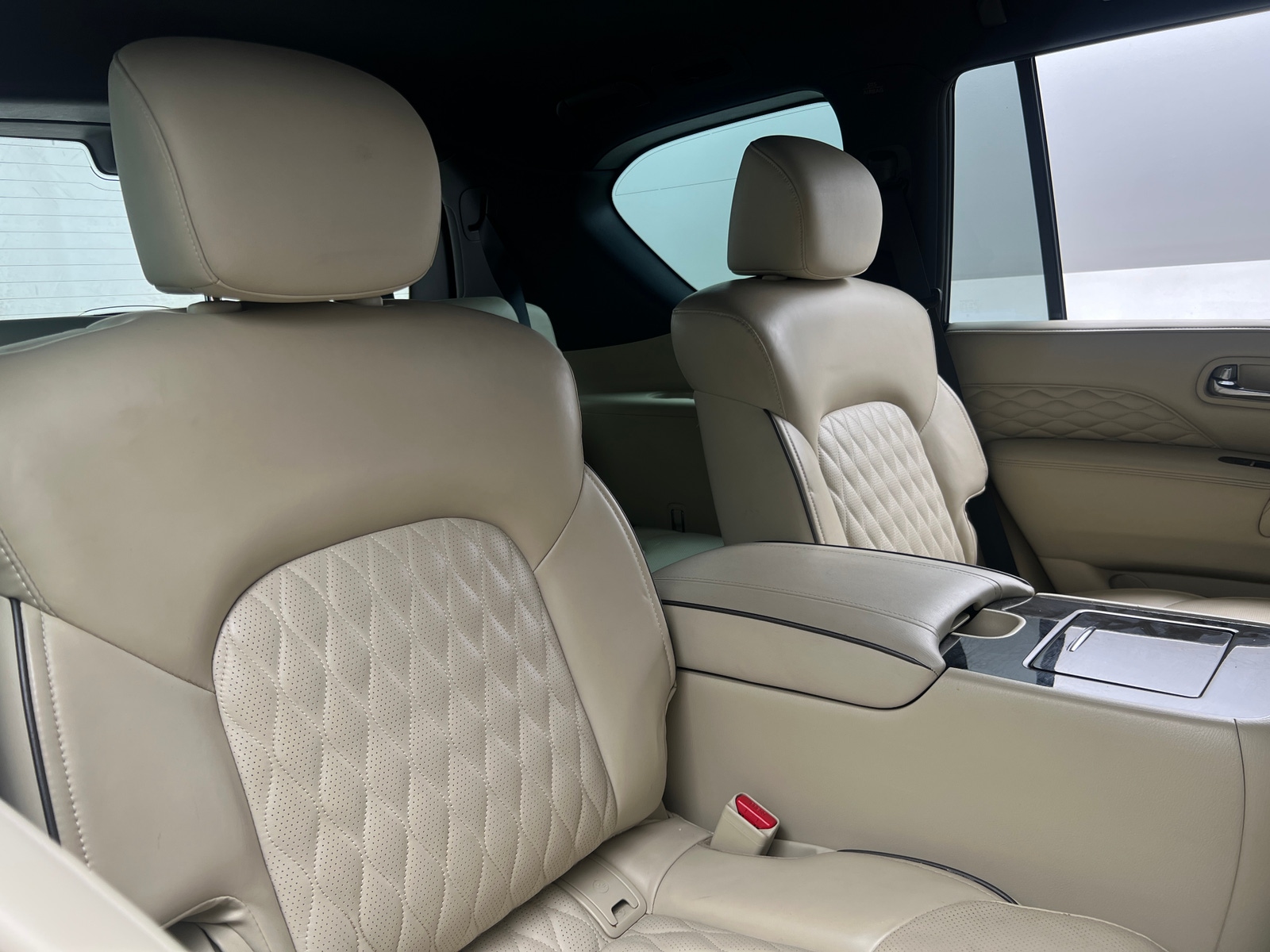 Thumbnail: 2023 INFINITI QX80 - 4