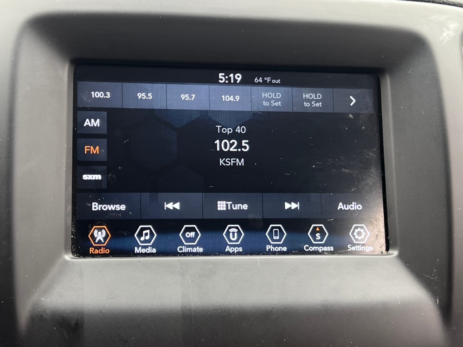 Thumbnail: 2019 Jeep Compass - 3