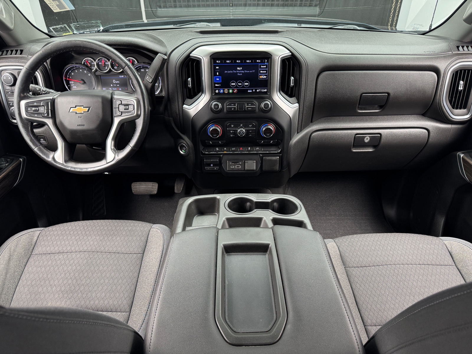 Thumbnail: 2019 Chevrolet Silverado 1500 - 3