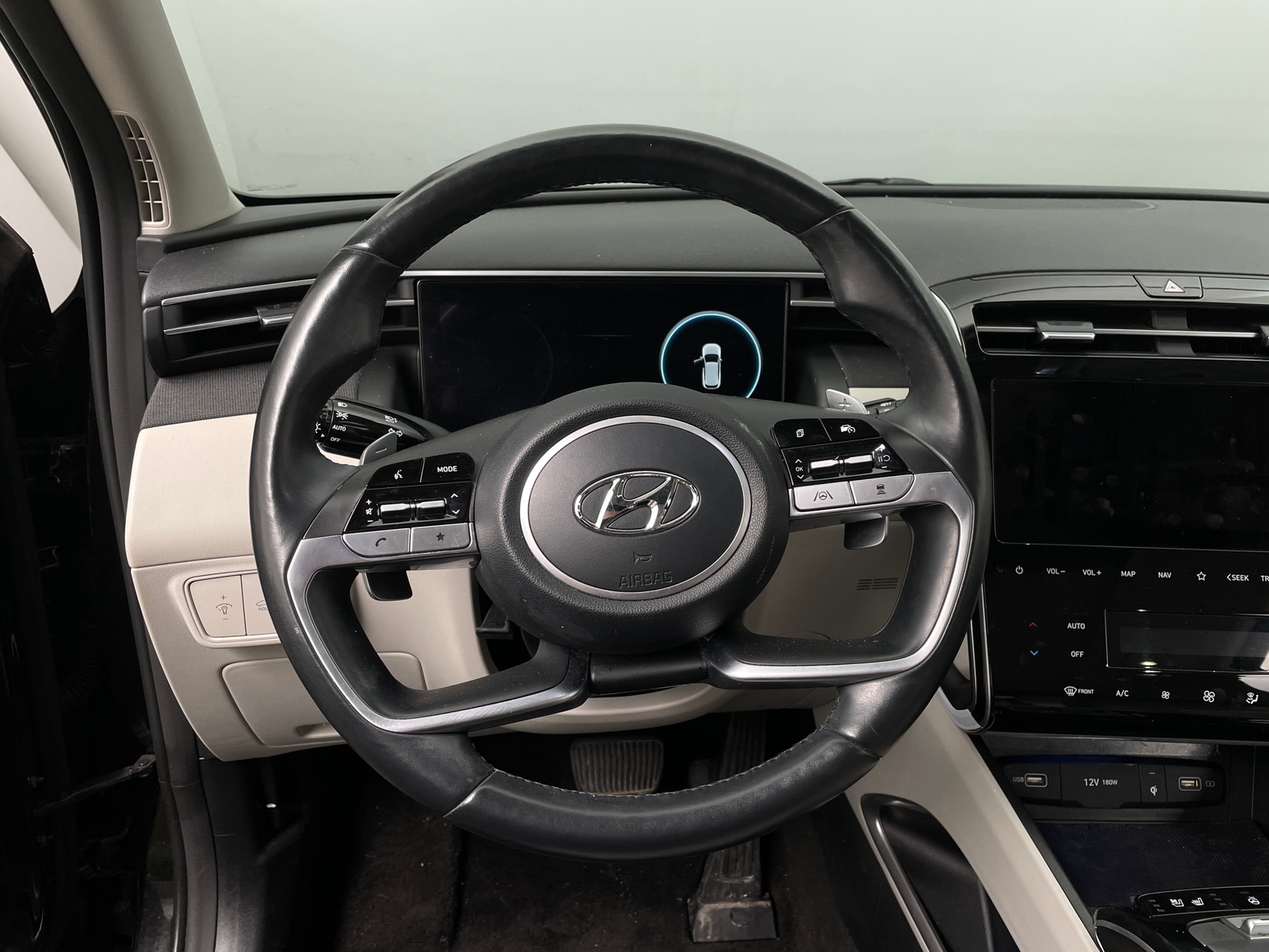 Thumbnail: 2022 Hyundai Tucson - 4