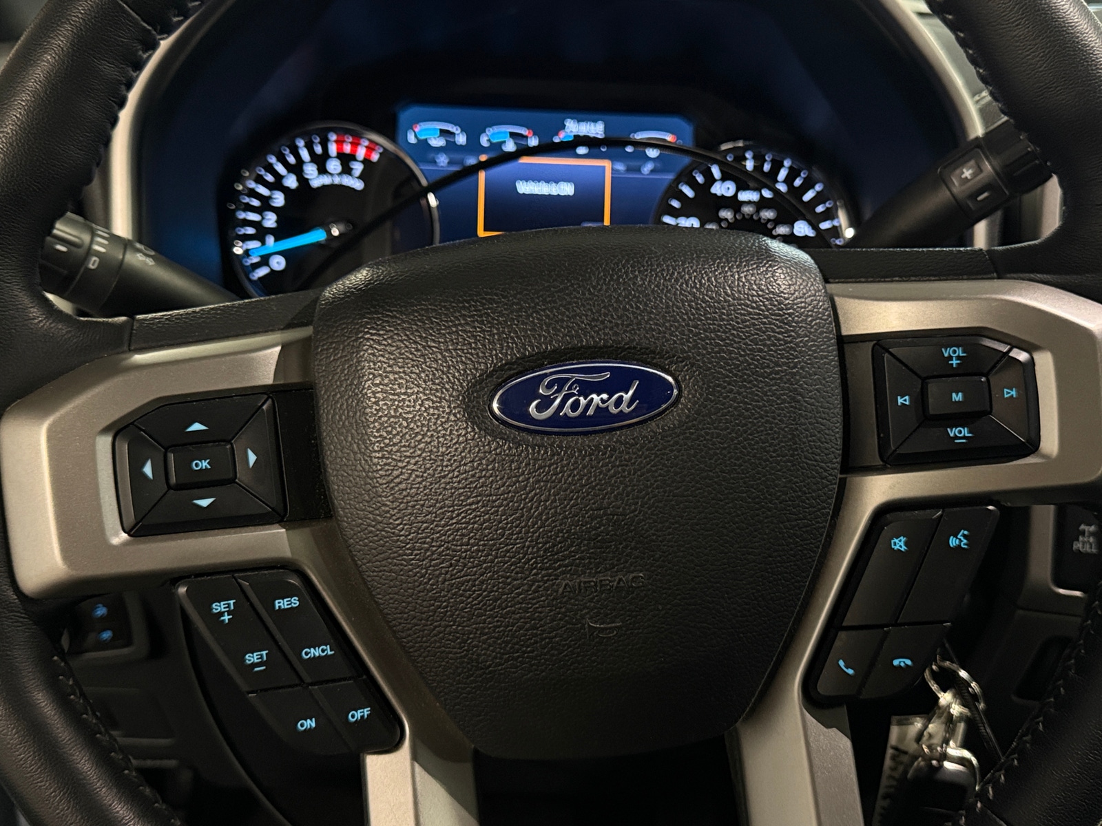 Thumbnail: 2022 Ford Econoline - 4