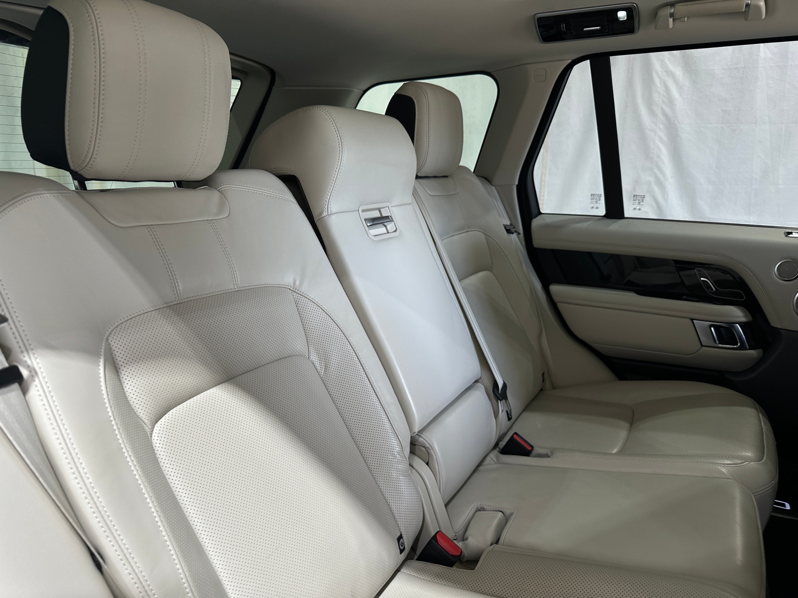 Thumbnail: 2018 Land Rover Range Rover - 5