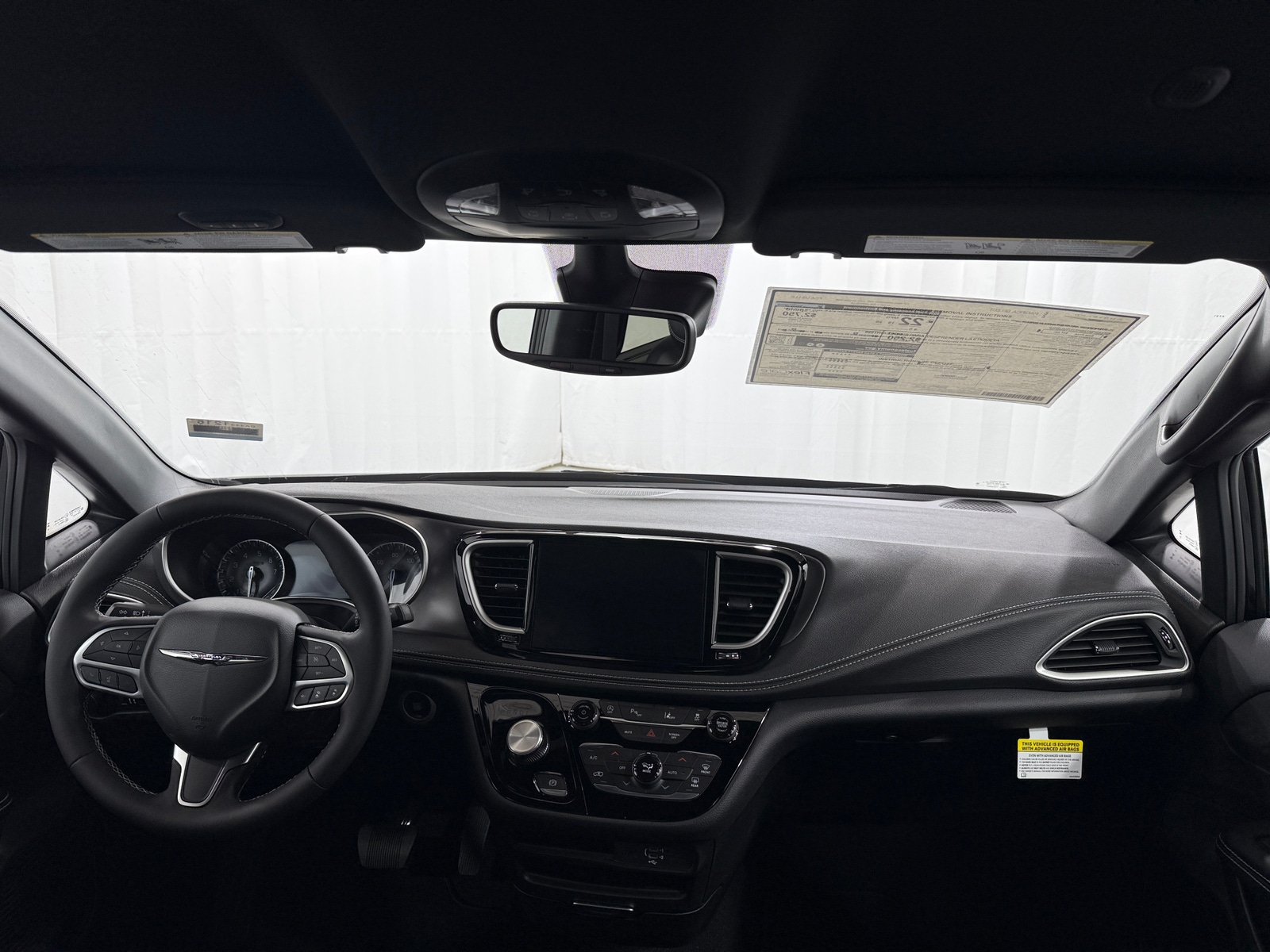 Thumbnail: 2026 Chrysler Pacifica - 2