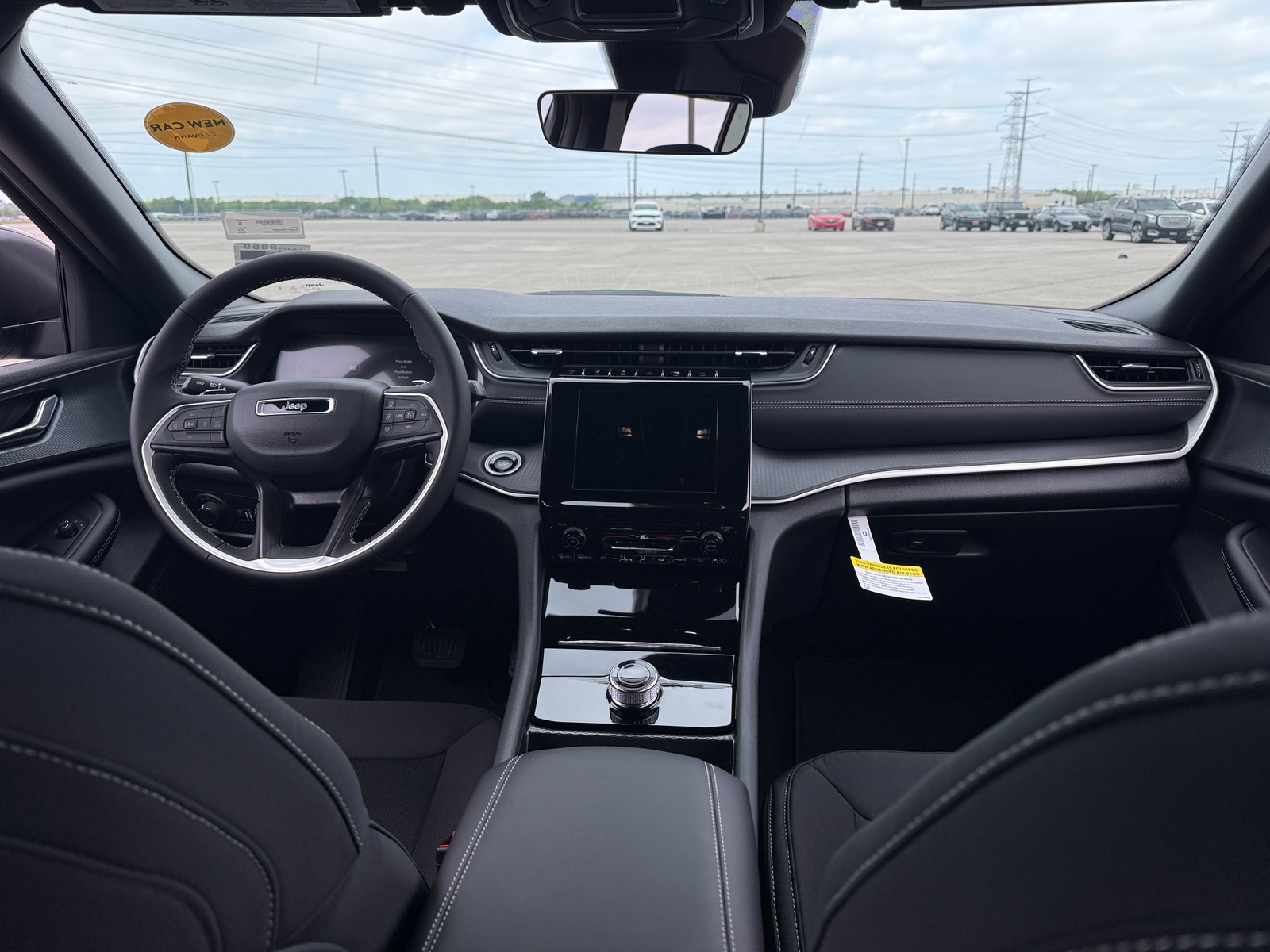 Thumbnail: 2026 Jeep Grand Cherokee - 3