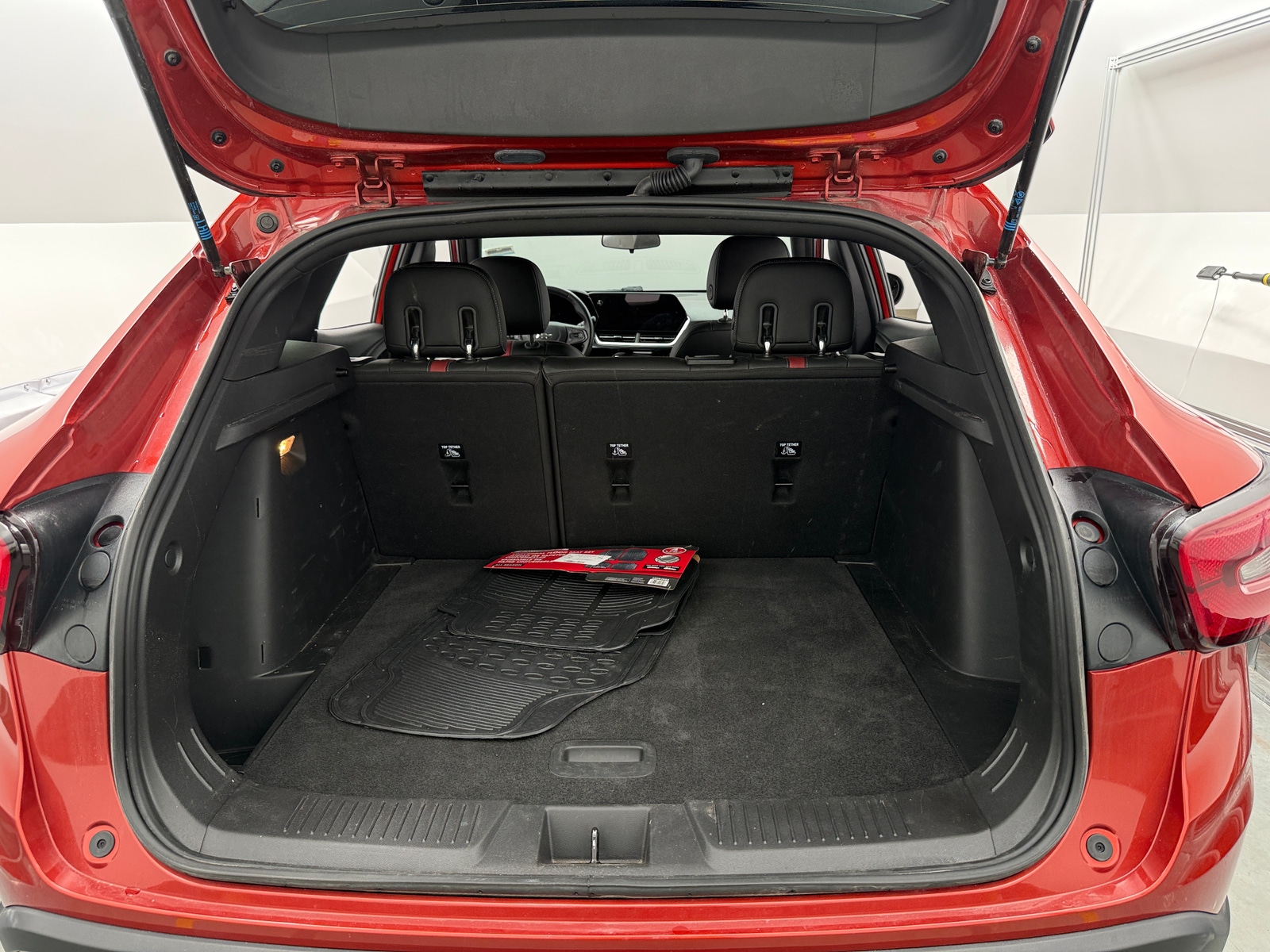 Thumbnail: 2024 Chevrolet Trax - 6