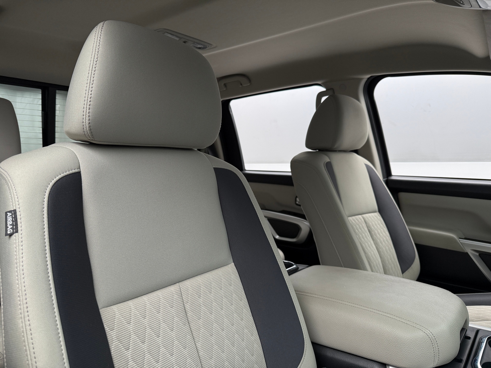 Thumbnail: 2020 Nissan Titan - 2