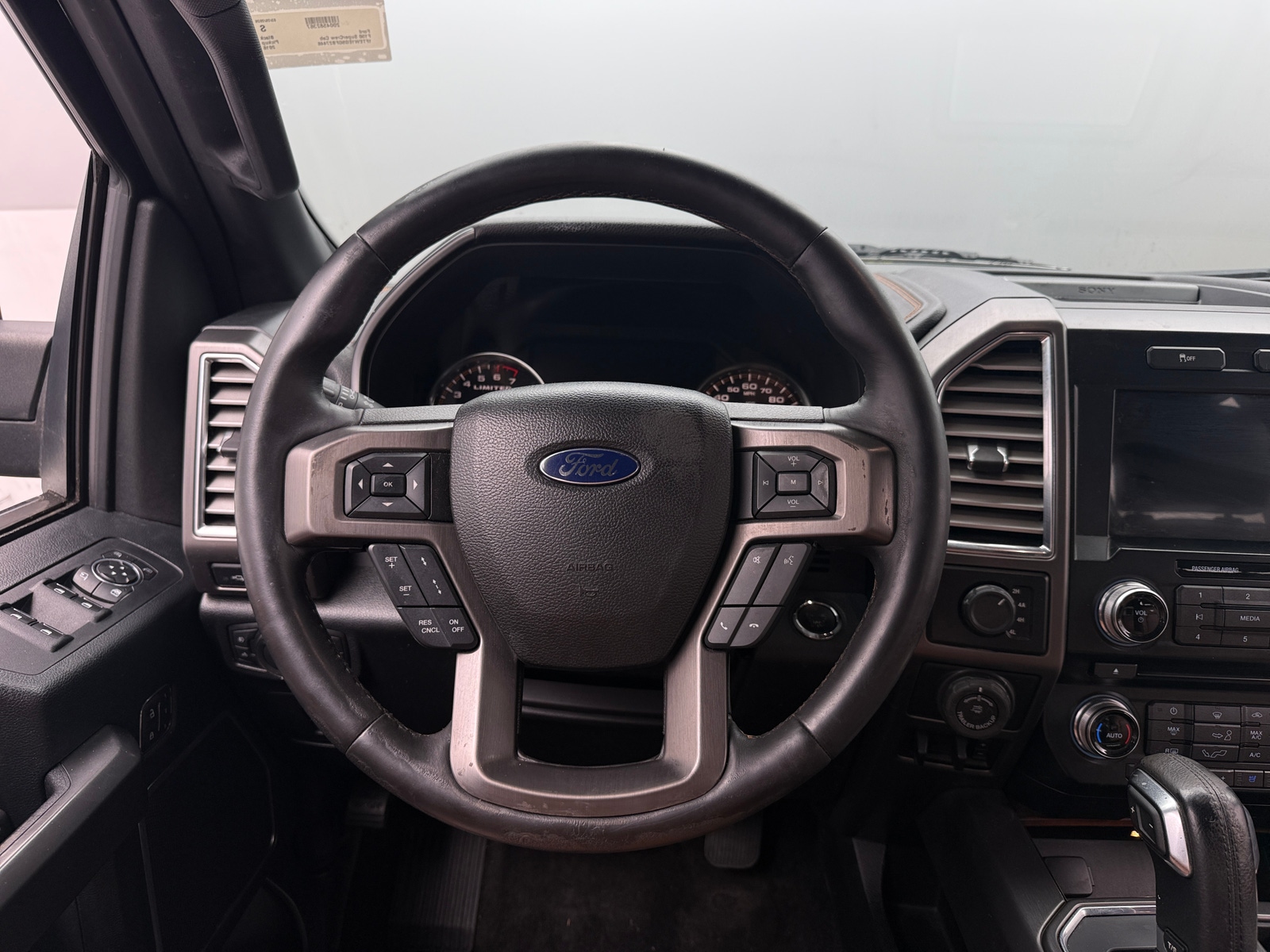 Thumbnail: 2016 Ford Econoline - 4