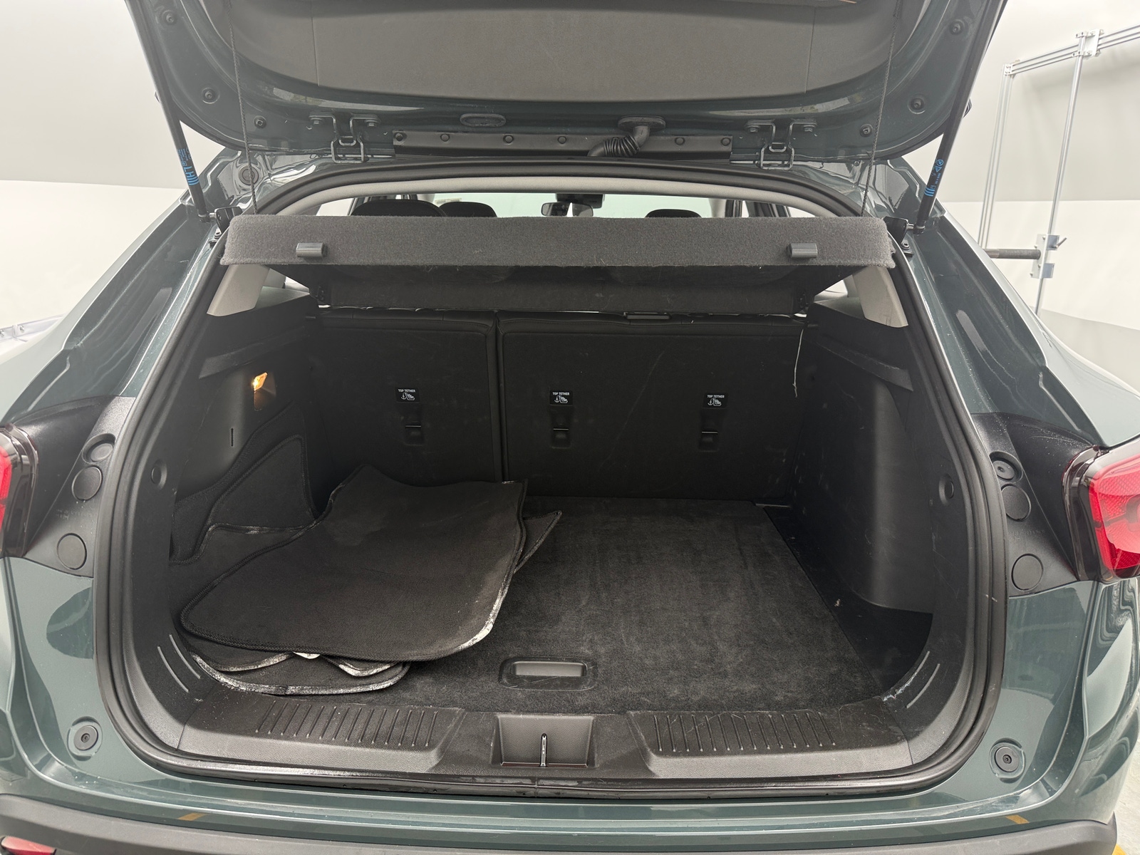 Thumbnail: 2025 Chevrolet Trax - 7