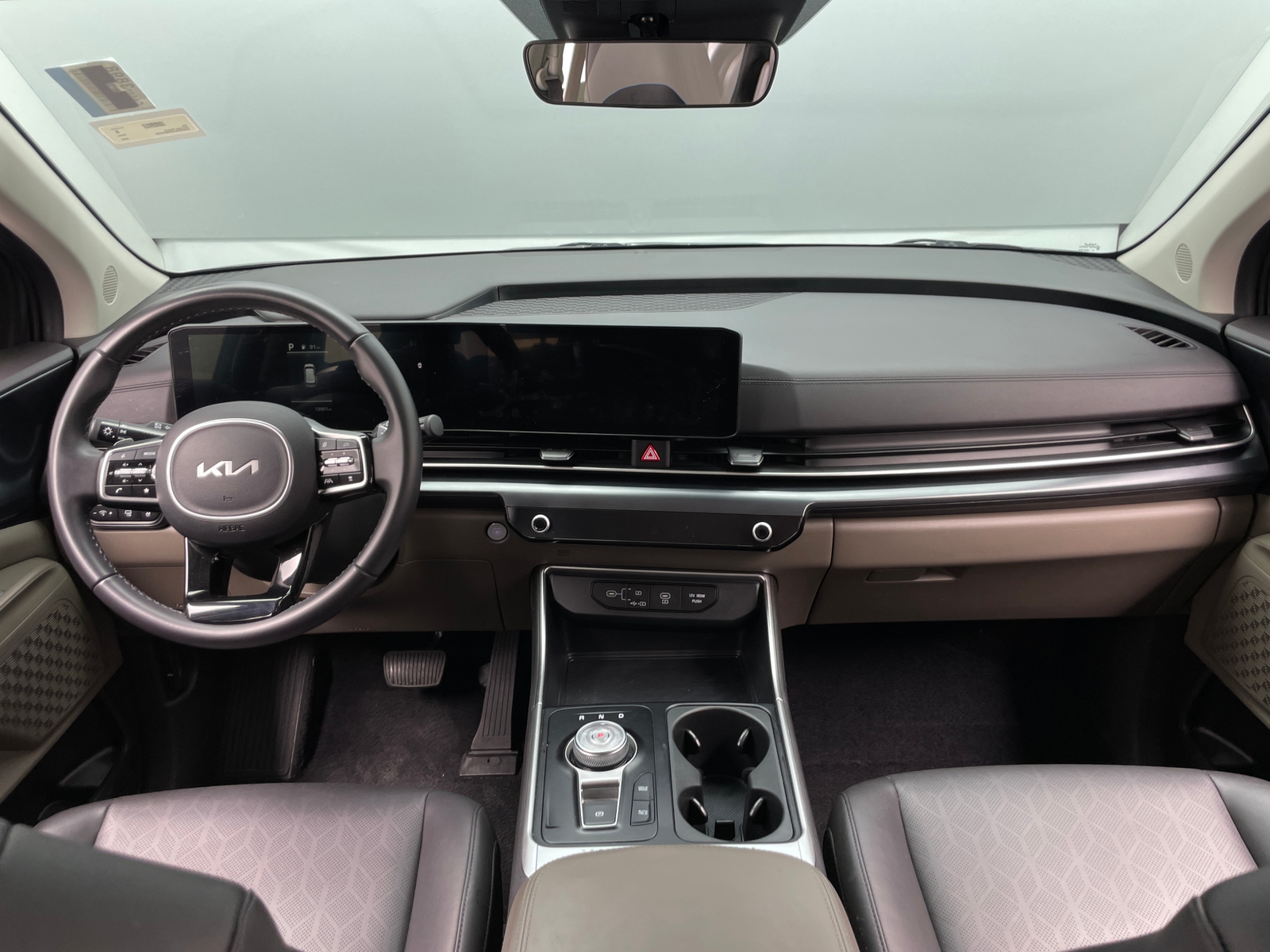 Thumbnail: 2025 Kia Carnival - 2