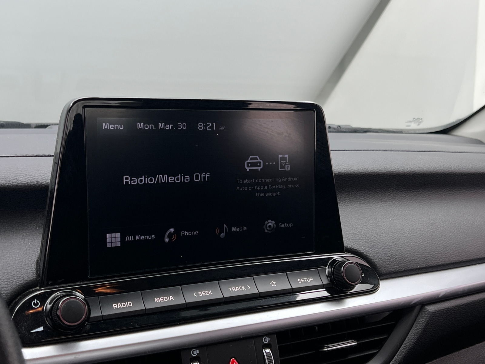 Thumbnail: 2024 Kia Forte - 4