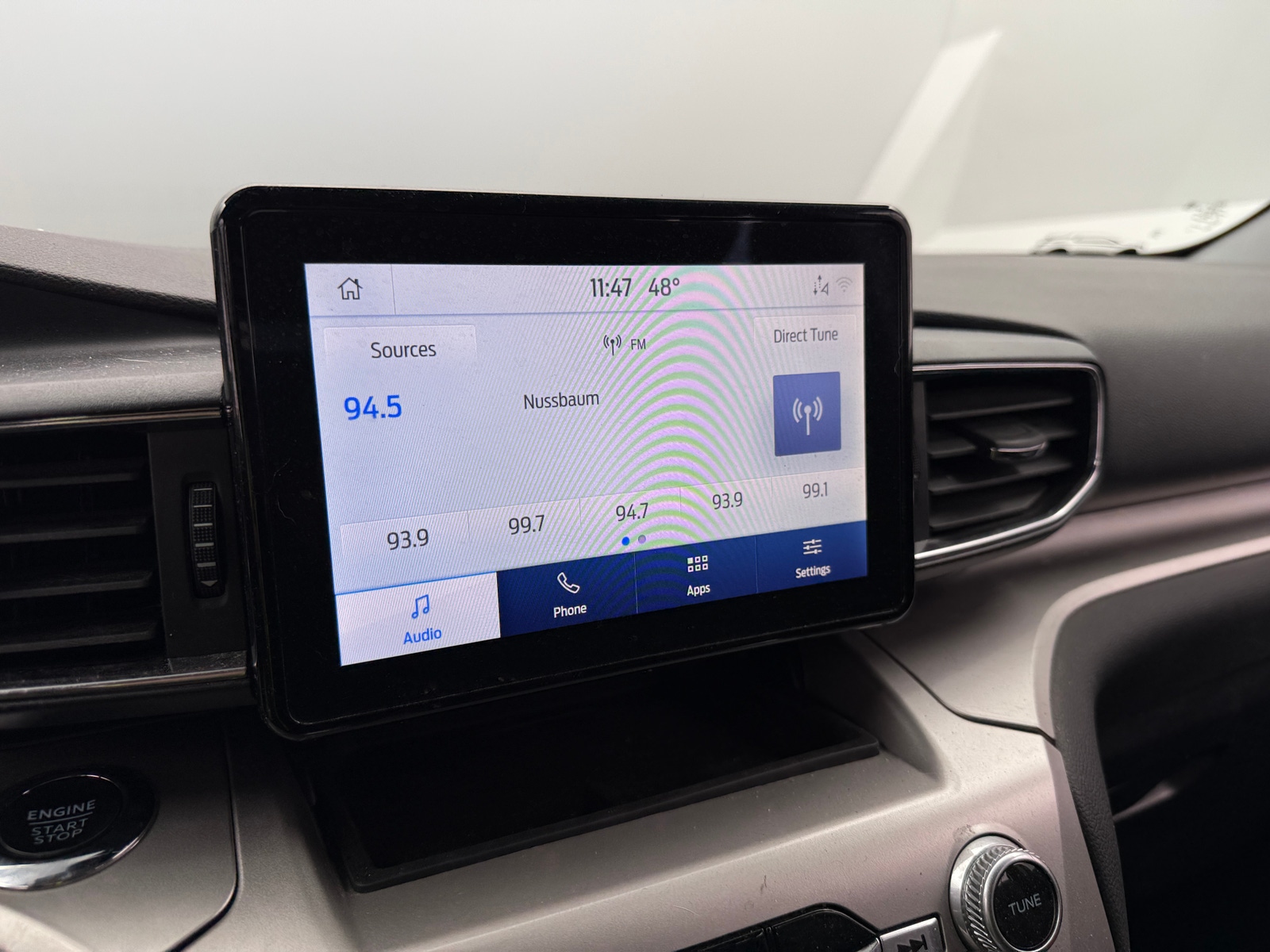 Thumbnail: 2022 Ford Explorer - 4