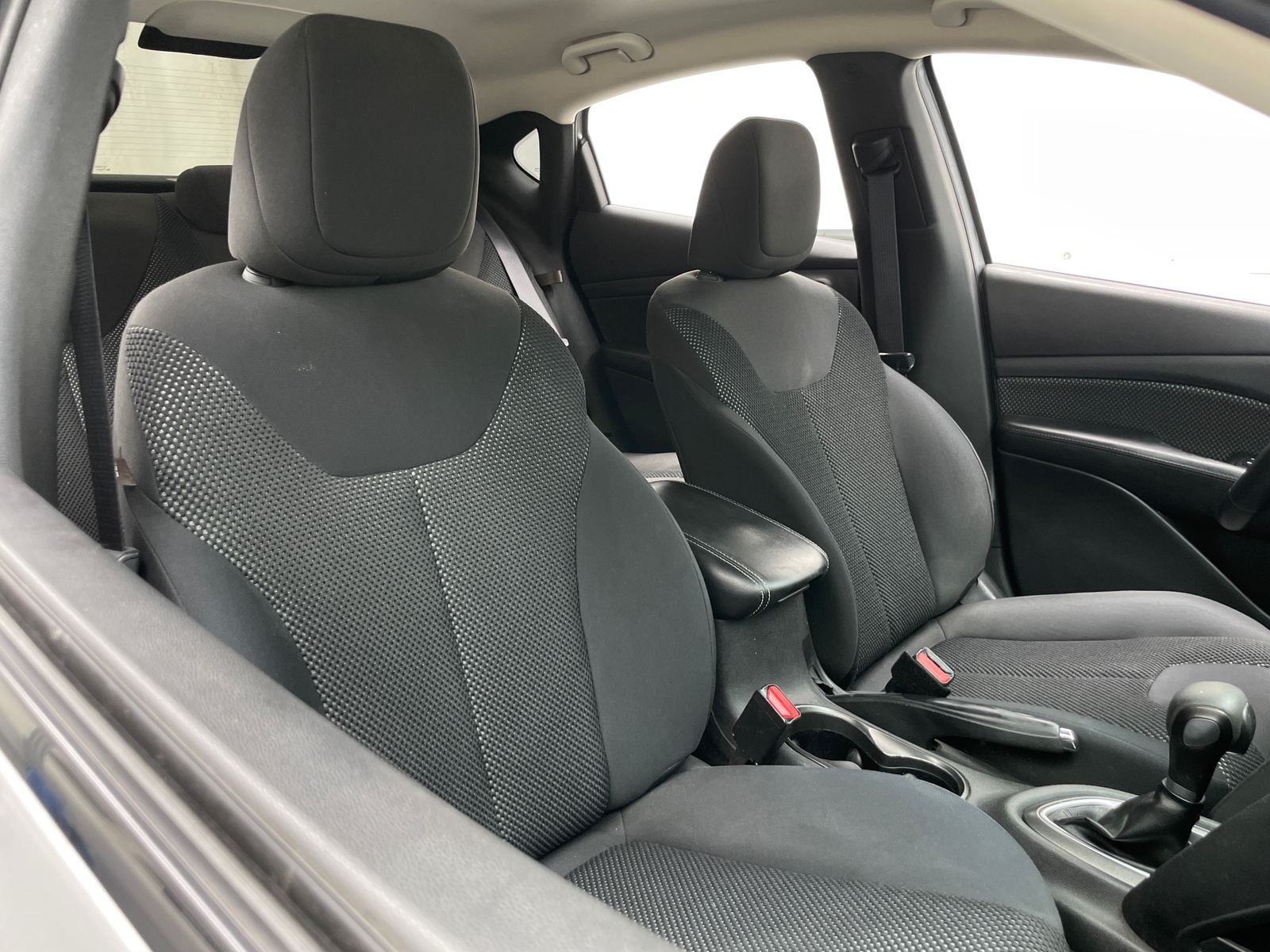 Thumbnail: 2016 Dodge Dart - 2