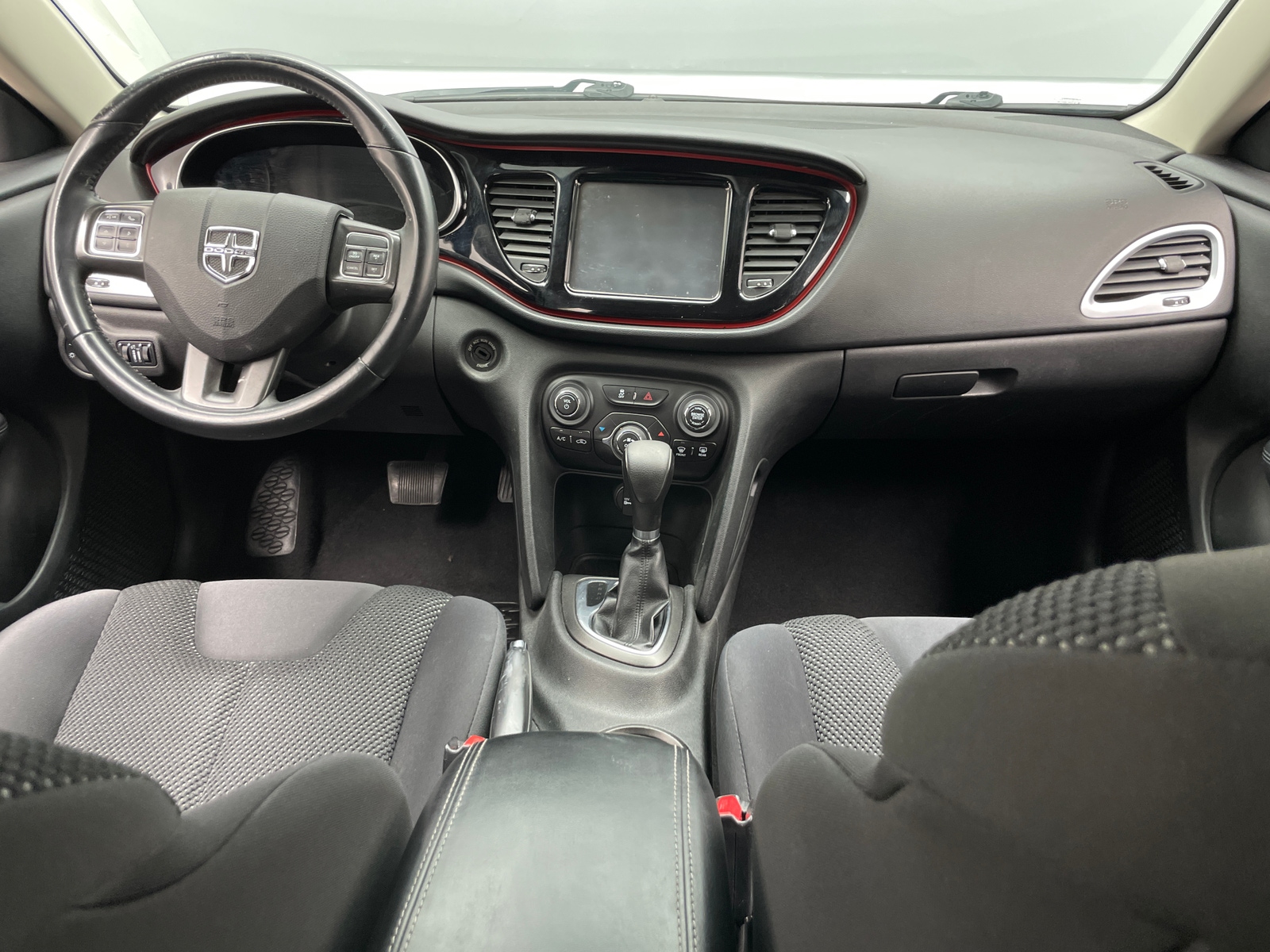 Thumbnail: 2016 Dodge Dart - 3