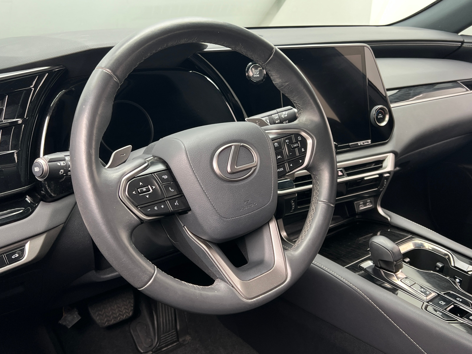 Thumbnail: 2024 Lexus RX - 5