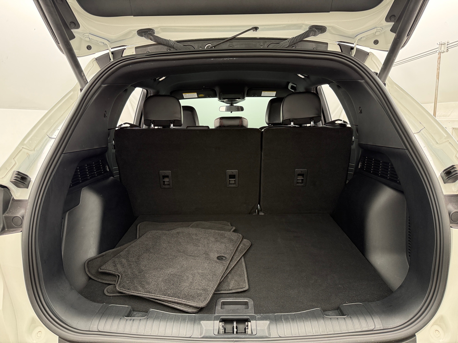 Thumbnail: 2025 Ford Escape - 7