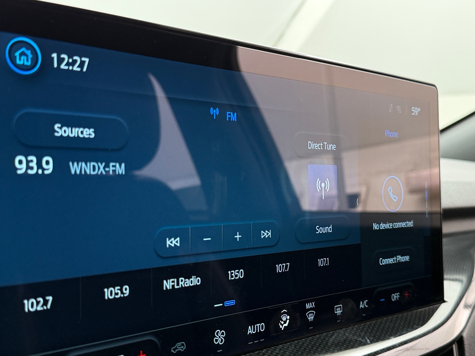 Thumbnail: 2025 Ford Escape - 4