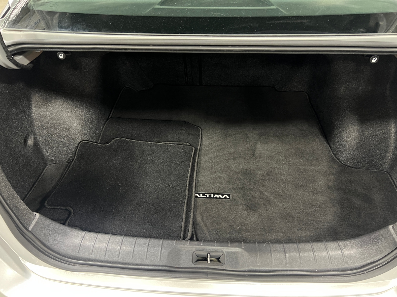 Thumbnail: 2021 Nissan Altima - 7