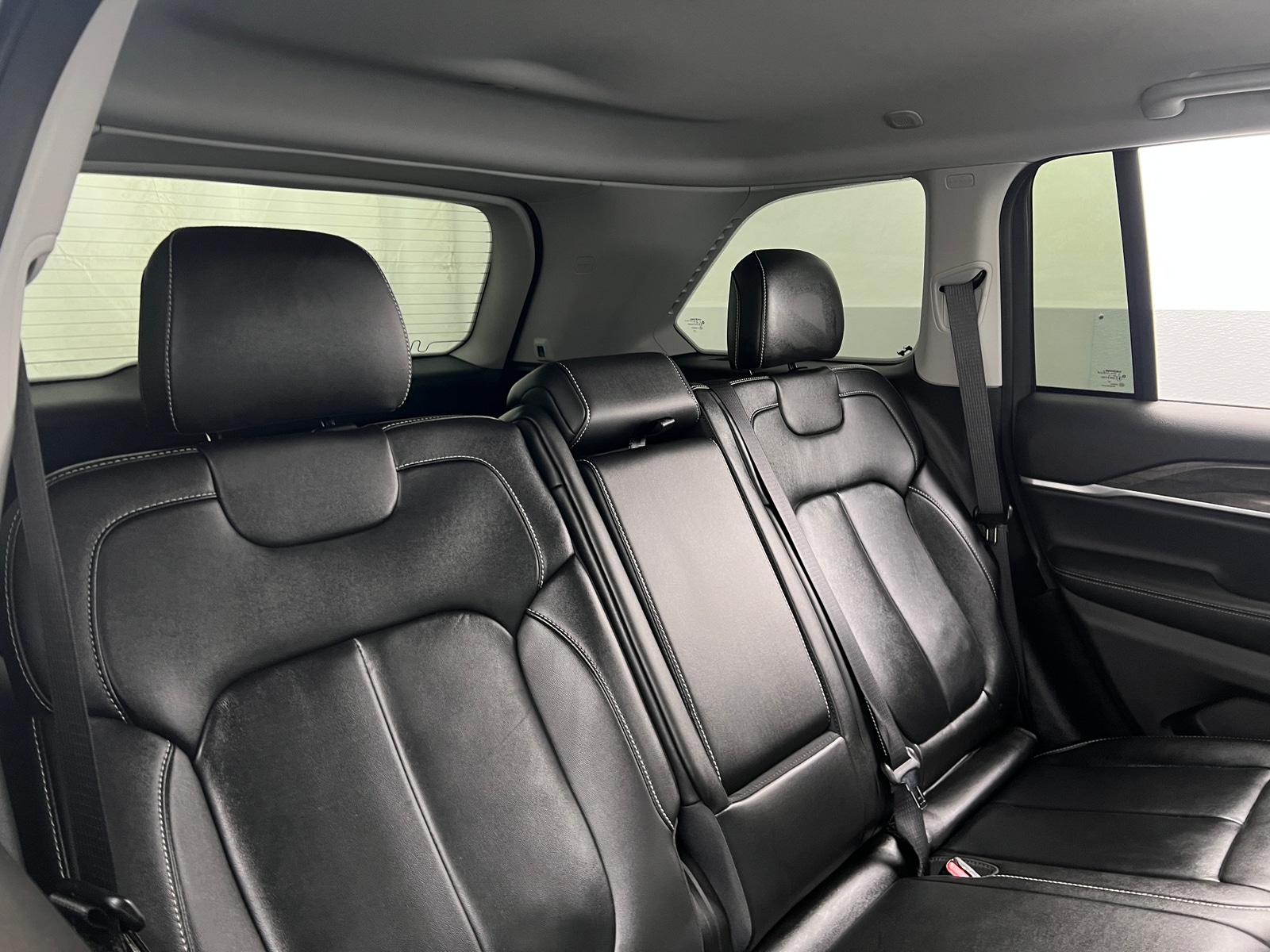 Thumbnail: 2023 Jeep Grand Cherokee - 5