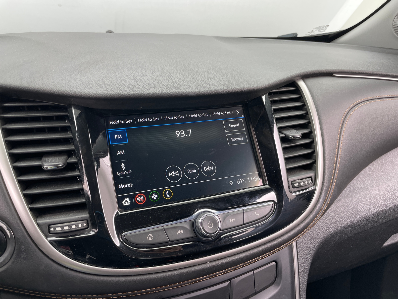 Thumbnail: 2018 Chevrolet Trax - 4