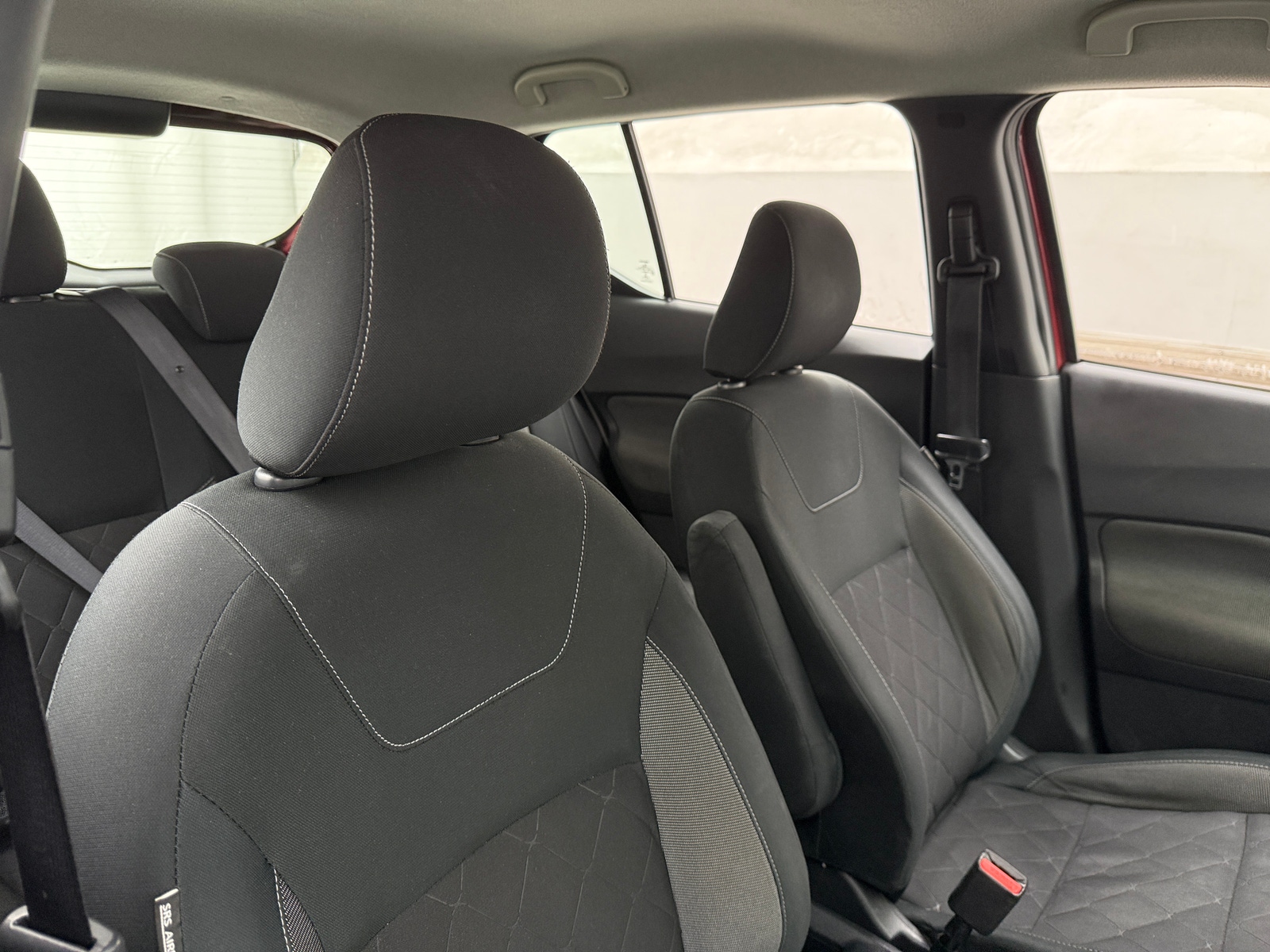 Thumbnail: 2020 Nissan Kicks - 2