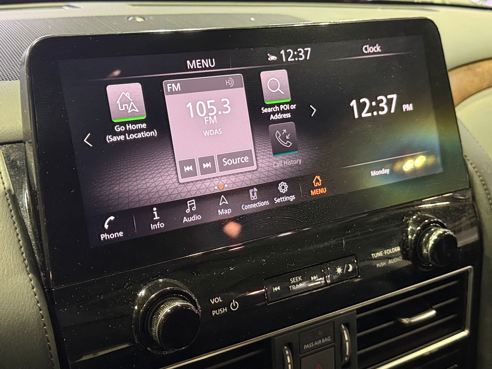 Thumbnail: 2022 Nissan Armada - 3