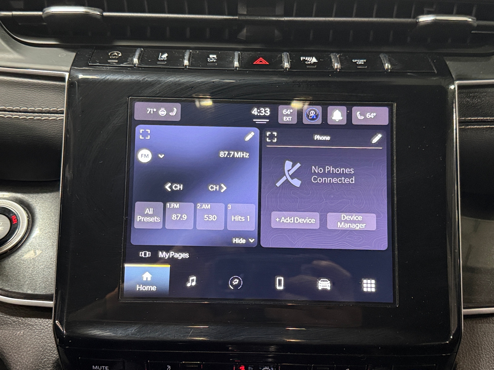 Thumbnail: 2023 Jeep Grand Cherokee L - 4