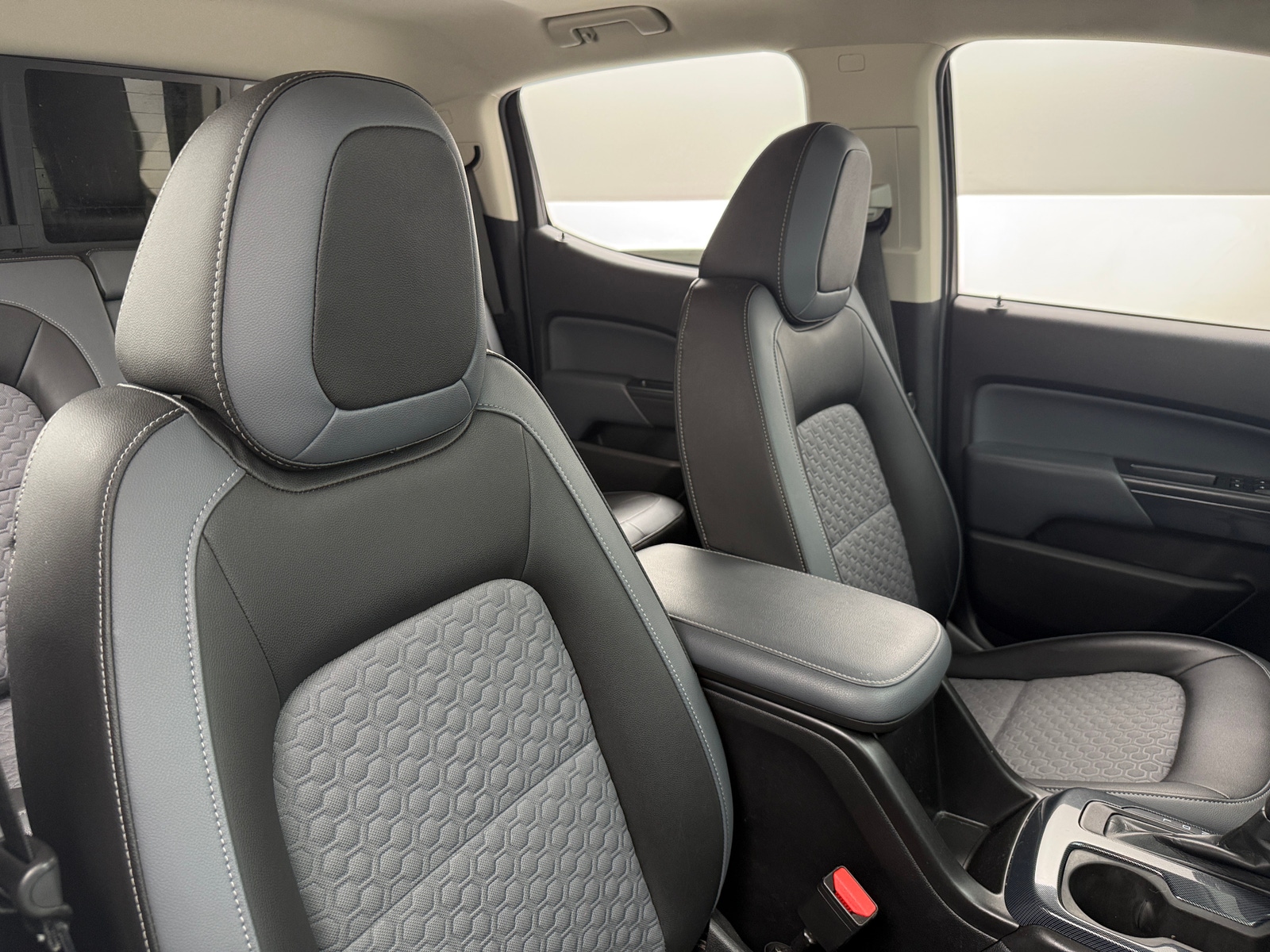 Thumbnail: 2018 Chevrolet Colorado - 2